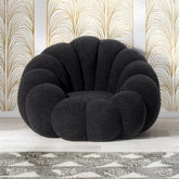 Fauteuil coquillage Basha en tissu bouclette noir