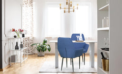 Fauteuil Ernest tissu Bleu foncé pieds en métal noir en biais