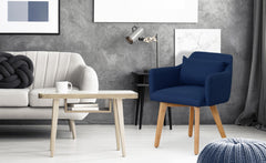 Fauteuil scandinave en tissu bleu