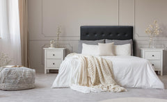 Tête de lit noire 140 cm capitonnée