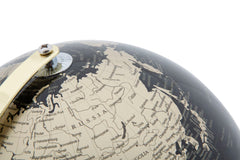 Globe décoratif en plastique et base en métal