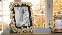 Cadre photo Gink résine de synthèse noir et or décorations florales