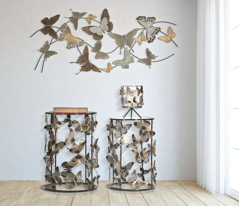 Mesas redondas Farfalle de metal y cristal con decoración de mariposas