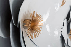 Panneau décoratif métal 3D blanc motifs fleurs et feuilles