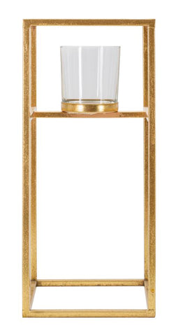 Candelabro de metal dorado con vaso cuadrado