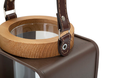 Linterna de metal y vidrio con diseño del siglo XIX y madera