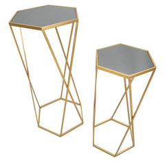 Tables hexagonales en métal doré avec plateau en verre miroir