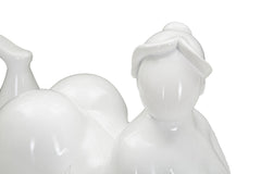Statue femme allongée blanche