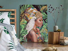 Peinture murale Kloe sur toile avec cadre bois femme et perroquet