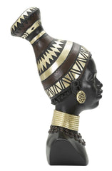Statue femme Masaï coiffe et bijoux décoratifs