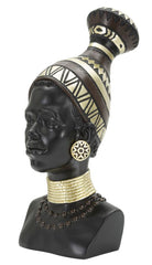 Statue femme Masaï coiffe et bijoux décoratifs