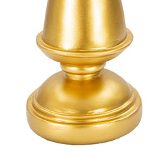 Roi d'échecs doré décorations noires