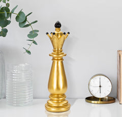 Évêque d'échecs doré décorations noires