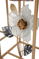 Ensemble de deux tables carrées en métal doré et verre miroir avec décorations florales