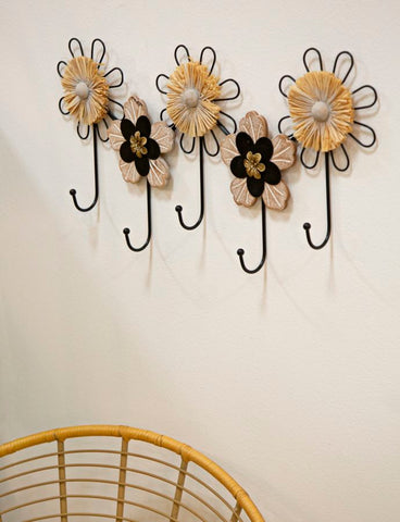 Porte-manteau mural fleurs Fer et Raphia