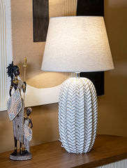 Lampe de table décorations florales en résine Abat-jour tissu Blanc