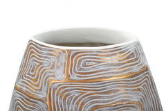 Vase en résine décoré de formes géométriques