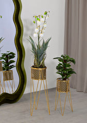Support pour vase en métal doré décoré de sculptures rondes - Set de 2 pièces