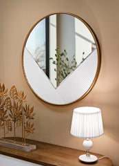 Miroir mural rond Tolosa cadre métal doré et décor bois relief