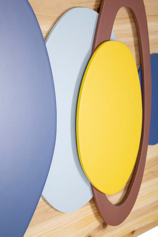 Panel de pared decorativo geométrico multicolor de metal y madera