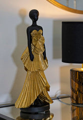 Statuette femme en résine dorée et noire