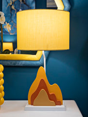 Lampe de table en bois design flamme abat-jour Tissu Jaune/Orange