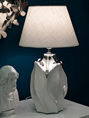 Lampe de table céramique blanche et grise abat-jour en tissu blanc