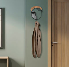 Porte-manteau visage en métal et bois