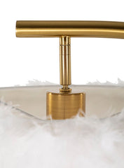 Lampe de sol design arqué en métal doré abat-jour plumes synthétiques blanc