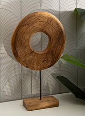 Sculpture ronde Teck recyclé avec motifs irréguliers