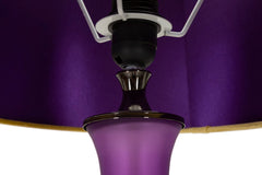 Lampe sur pied Milva Abat-jour en velours doré Base en verre violet