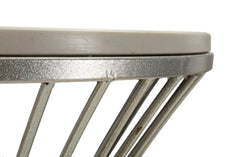 Table en métal argenté avec plateau en marbre