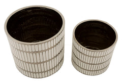 Ensemble de deux vases en céramique décorés argenté