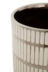 Ensemble de deux vases en céramique décorés argenté