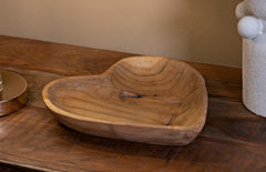 Plateau en teck recyclé Kiha en forme de cœur