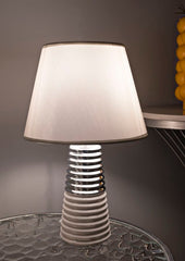 Lampe de table Candela céramique blanche et abat-jour tissu argenté