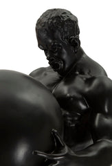 Statue homme athlétique portant un ballon finition noire