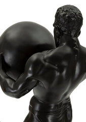 Statue homme athlétique portant un ballon finition noire