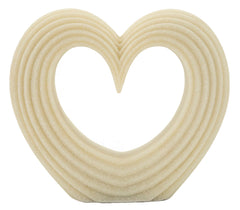 Cœur décoratif en teintes claires avec texture lignes fines