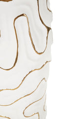 Vase en céramique blanche avec lignes dorées