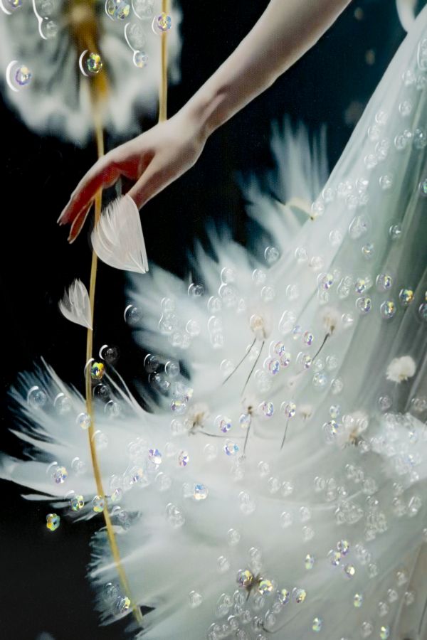 PAINTING ON CANVAS DANCING LACQUERED WITH FRAME -A- CM 72X4X102 