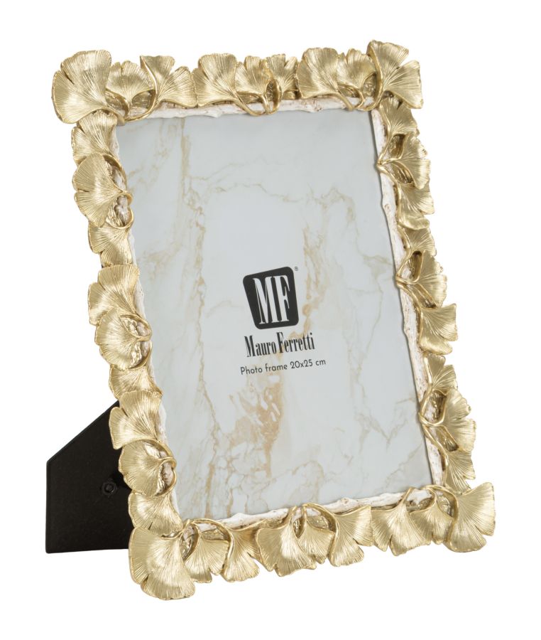 Elegant Petal Frame, 27.2 x 2.2 x 32.5 cm
(Internal Measurements: 20 x 25 cm)