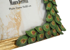 Eclectic-Style Peacock Frame, 22 x 2.8 x 29.2 cm
(Internal Measurements: 15 x 20 cm)