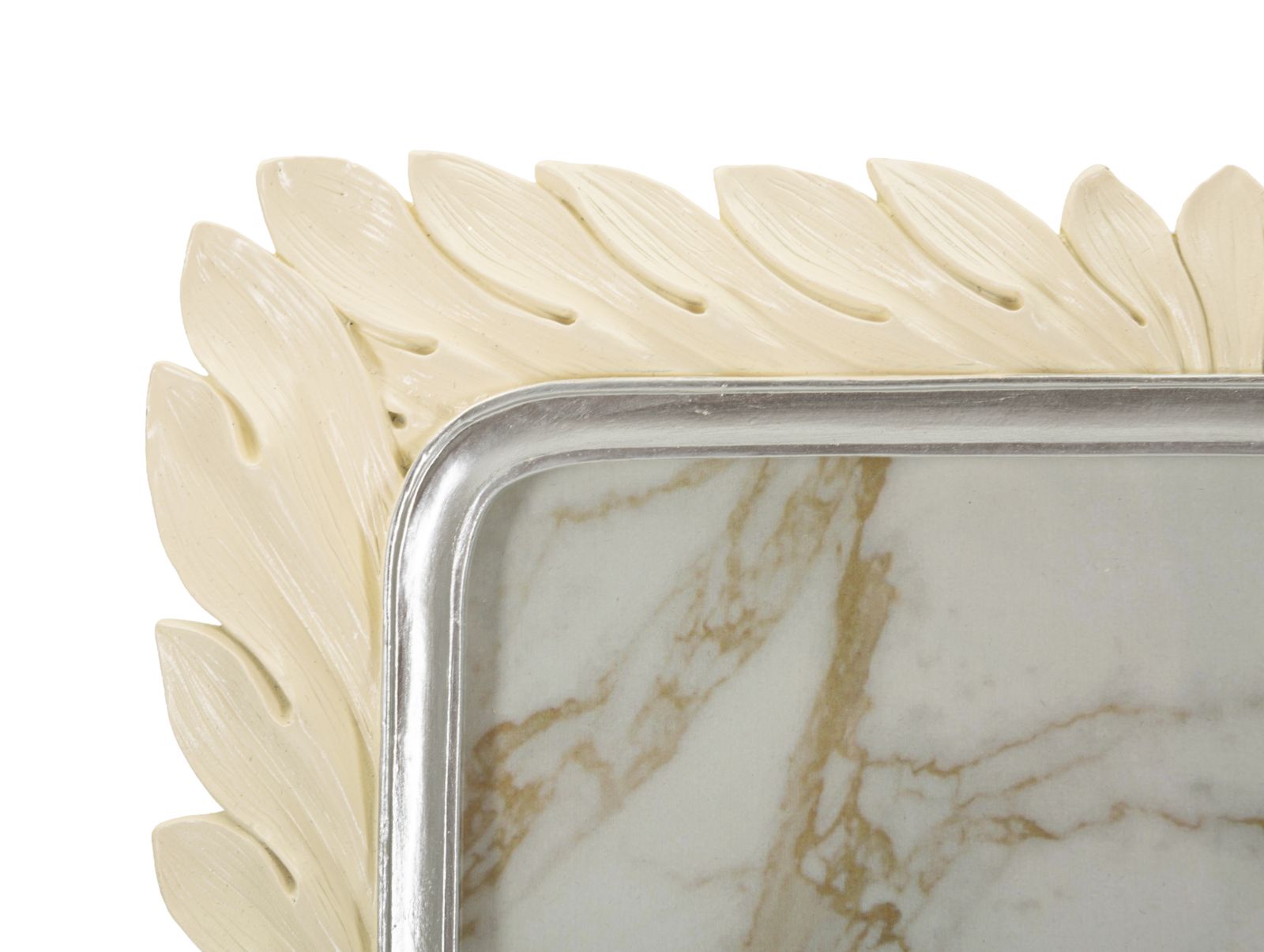 Elegant Frame 27.3X1.9X32.2cm (Internal Measurement 20X25cm)