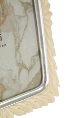 Elegant Frame 27.3X1.9X32.2cm (Internal Measurement 20X25cm)