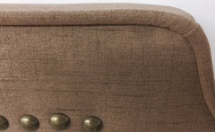 Tête de lit Milana 140cm Tissu Taupe avec clous de tapissier