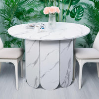 Table ronde extensible Cavelna style japandi 310cm effet marbre blanc avec rallonges intégrées