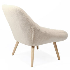 Fauteuil Arus scandinave en tissu bouclette beige