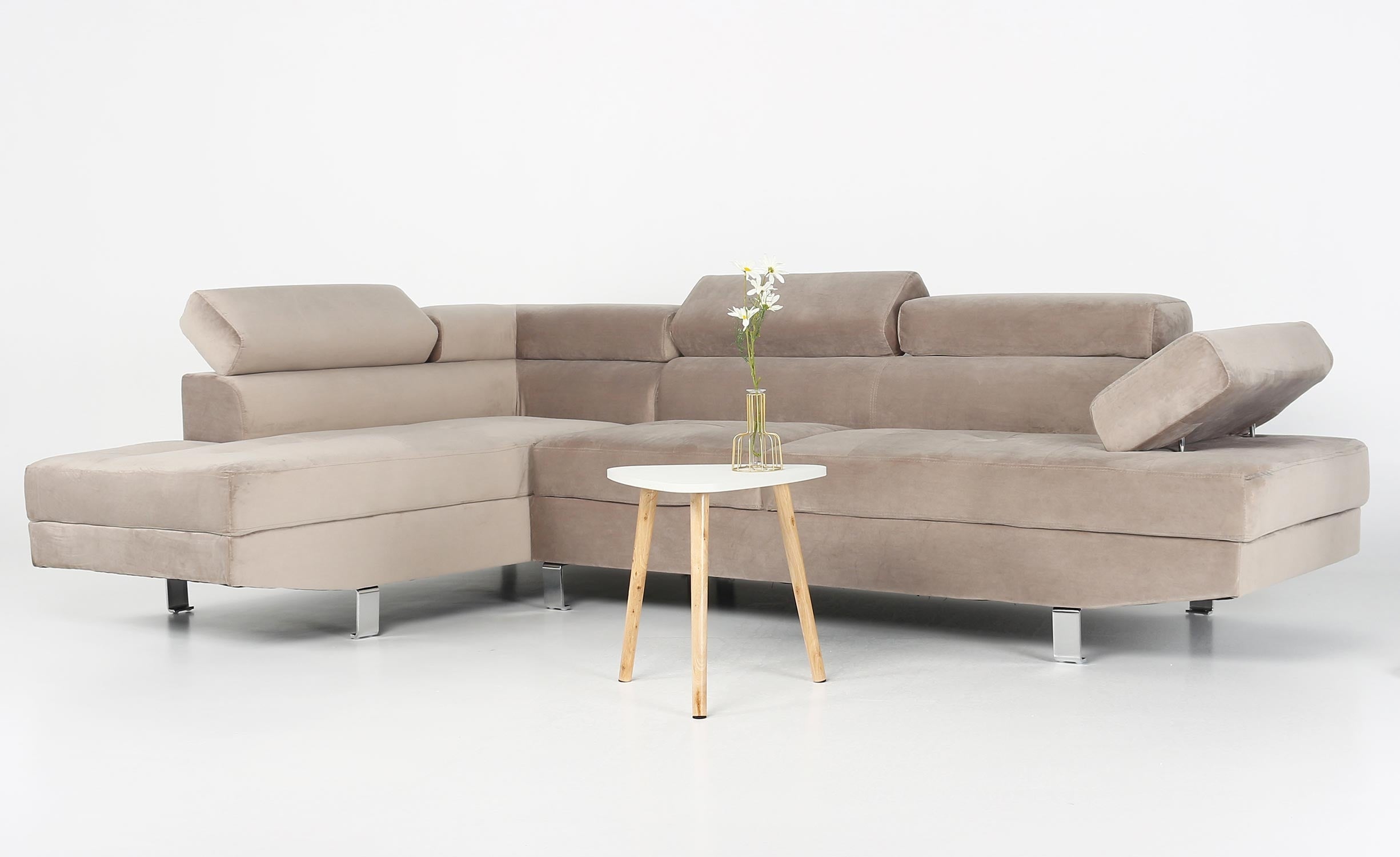 Canapé d'angle avec têtières relevables Alfa Velours Taupe