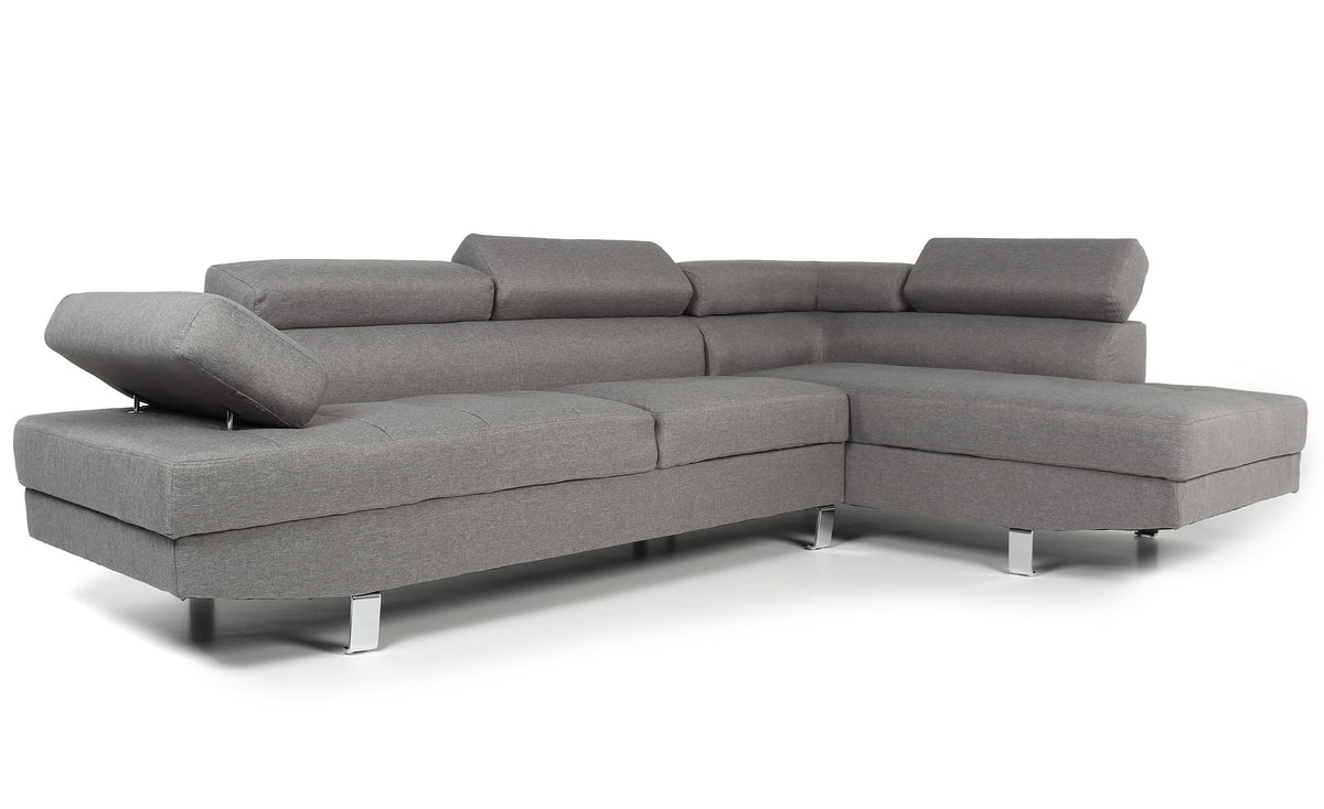 Canapé d'angle Annalo avec têtières relevables en tissu gris